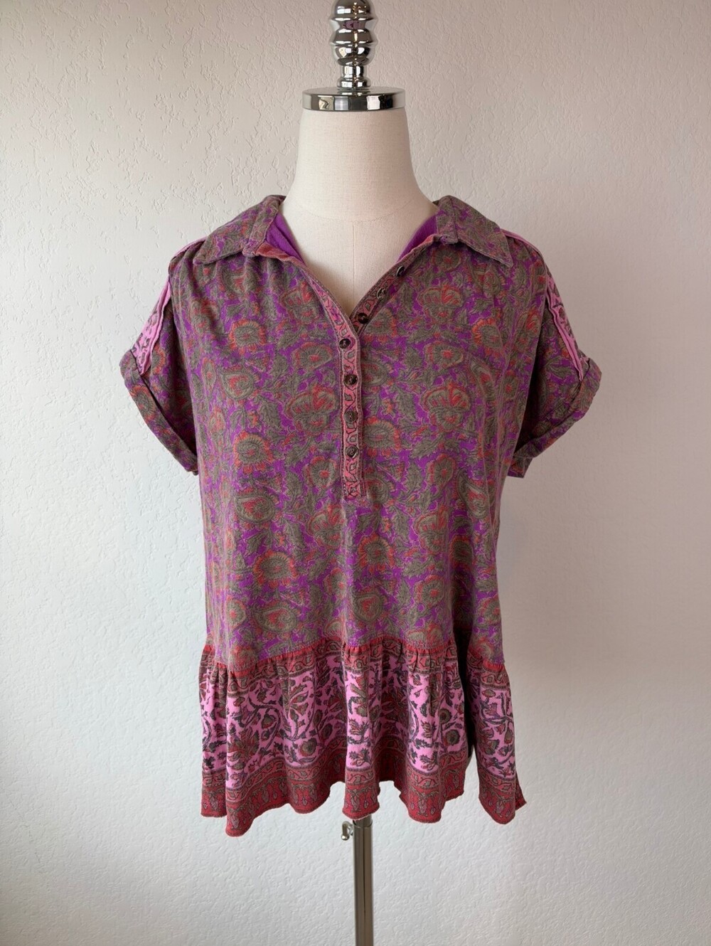 Sundance Purple Paisley Floral Button Collared Short Sleeve Peplum Top size L